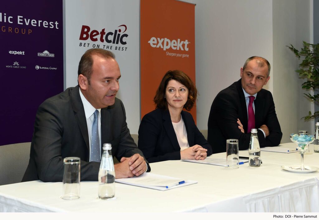 Hon.-Chris-Cardona-visits-Betclic-Everest-Group